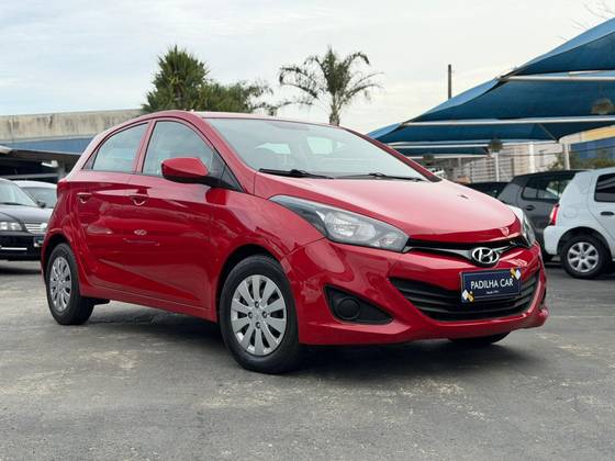 HYUNDAI HB20 1.0 COMFORT PLUS 12V FLEX 4P MANUAL